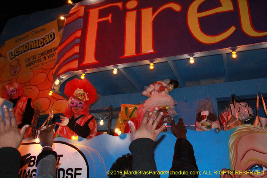 2016-Krewe-of-Muses-007666