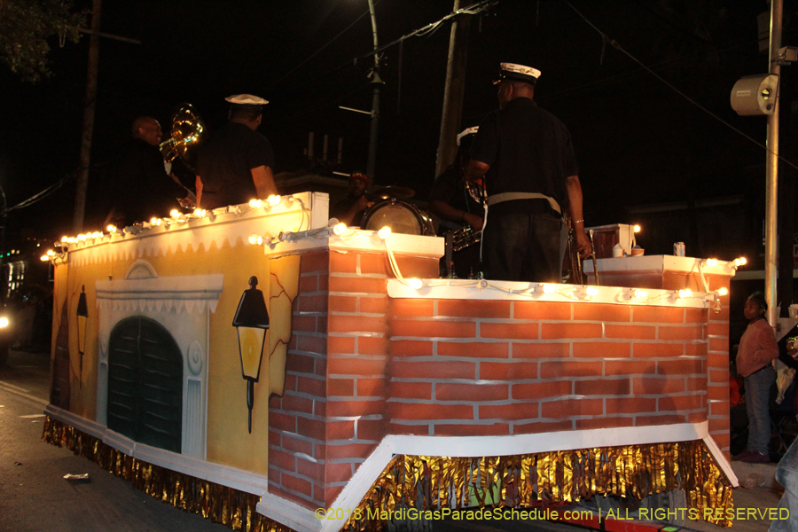 2018-Krewe-of-Muses00004349