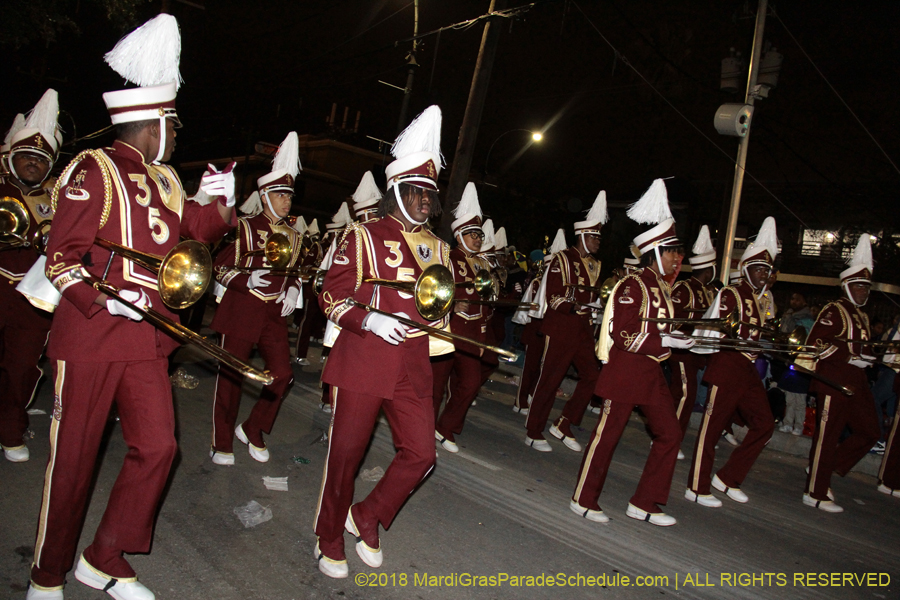 2018-Krewe-of-Muses00004400