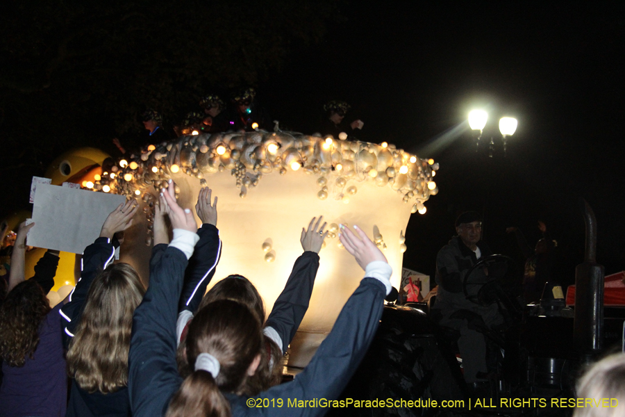 Krewe-of-Muses-2019-004900