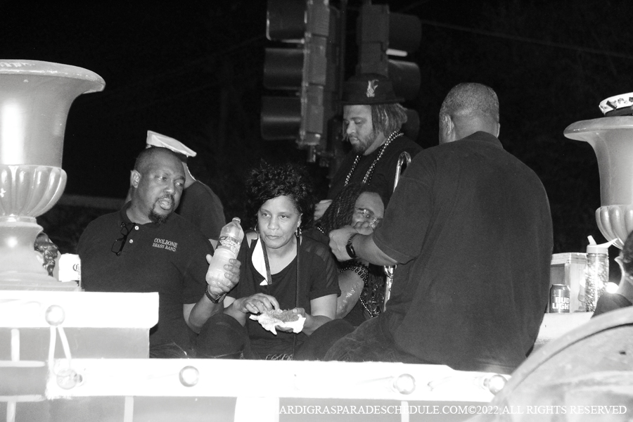 Krewe-of-Muses-00051-2022