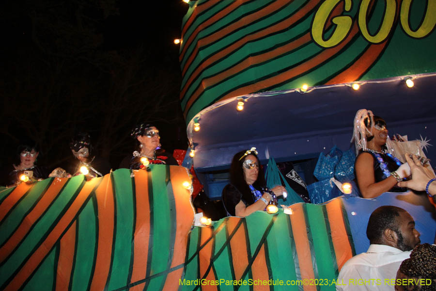 2023-Krewe-of-Muses-07574