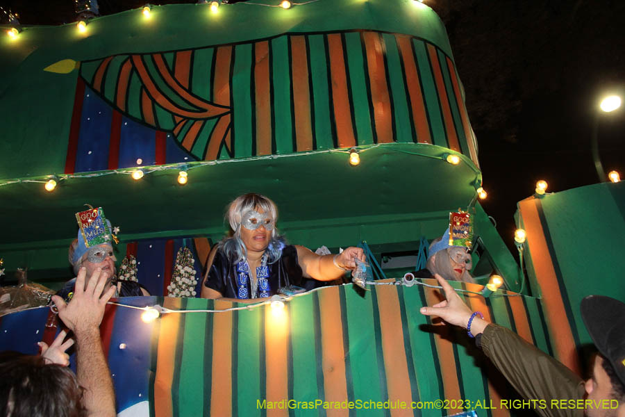 2023-Krewe-of-Muses-07577