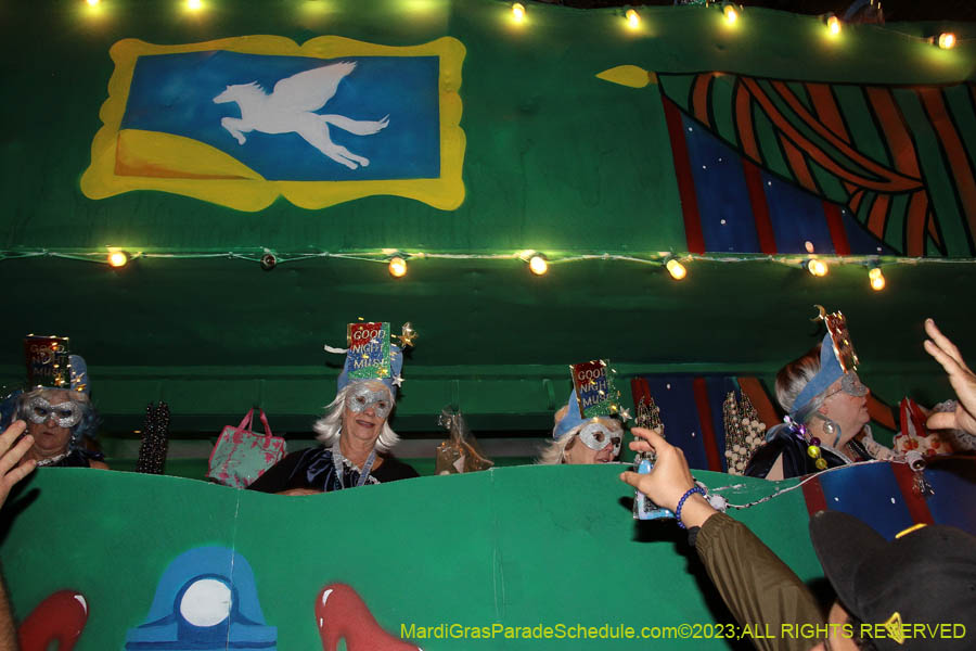 2023-Krewe-of-Muses-07578