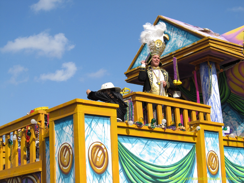 Knights-of-Nemesis-2011-HC-0111