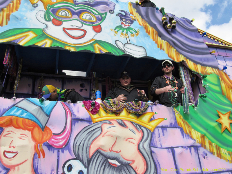 Knights-of-Nemesis-2011-HC-0272