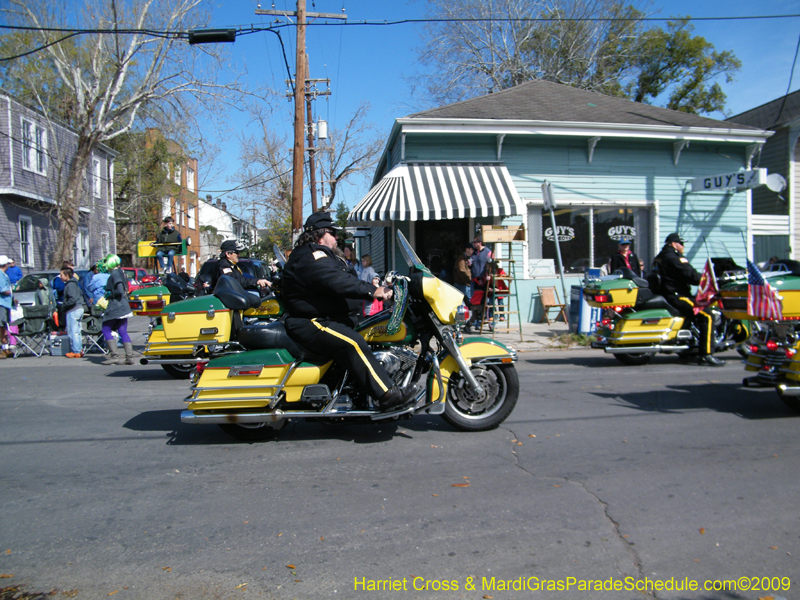 Krewe-of-Okeanos-2009-Mardi-Gras-New-Orleans-8669