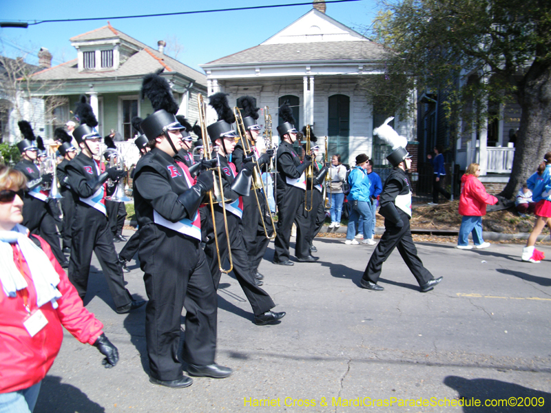 Krewe-of-Okeanos-2009-Mardi-Gras-New-Orleans-8683