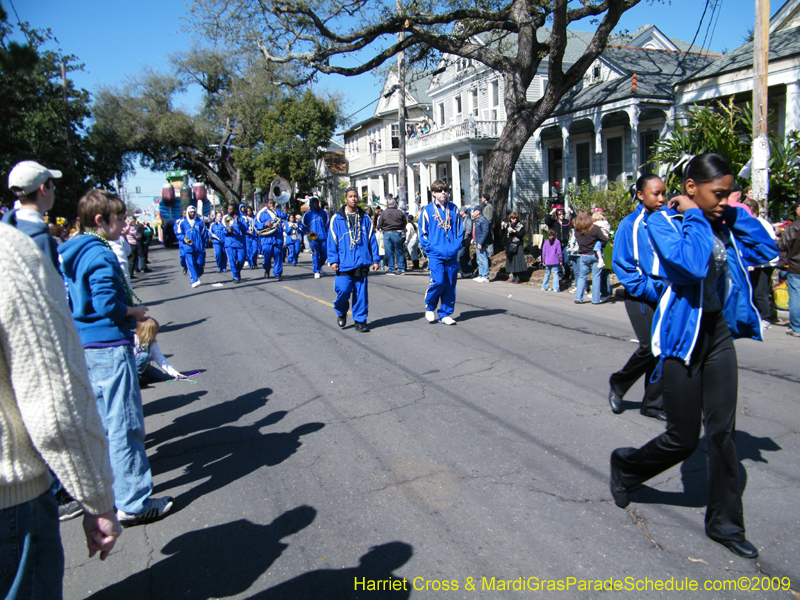 Krewe-of-Okeanos-2009-Mardi-Gras-New-Orleans-8713