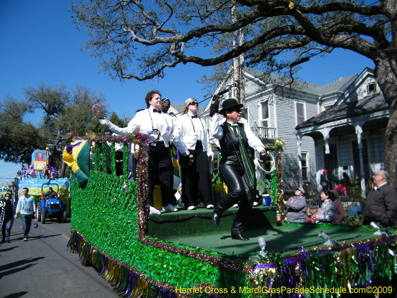 Krewe-of-Okeanos-2009-Mardi-Gras-New-Orleans-8719
