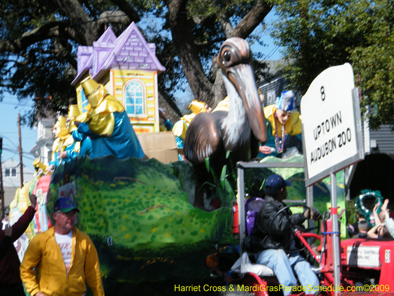 Krewe-of-Okeanos-2009-Mardi-Gras-New-Orleans-8724