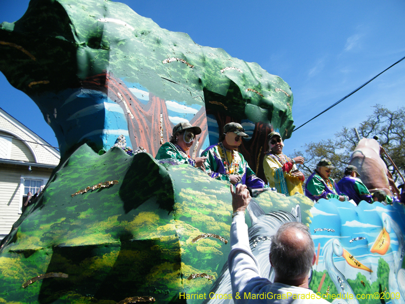Krewe-of-Okeanos-2009-Mardi-Gras-New-Orleans-8739