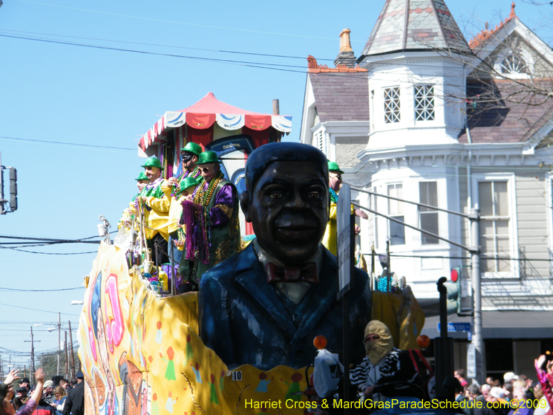 Krewe-of-Okeanos-2009-Mardi-Gras-New-Orleans-8741