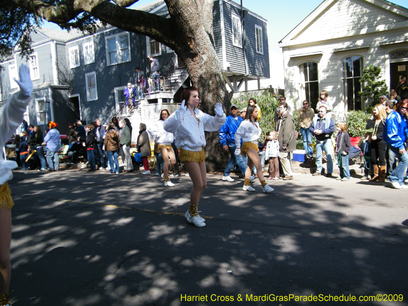 Krewe-of-Okeanos-2009-Mardi-Gras-New-Orleans-8747