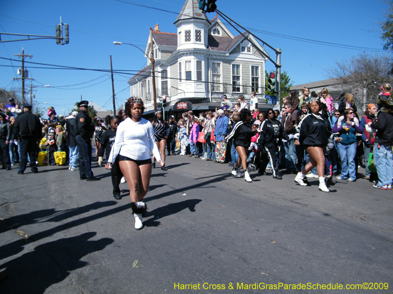 Krewe-of-Okeanos-2009-Mardi-Gras-New-Orleans-8767