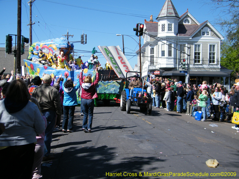 Krewe-of-Okeanos-2009-Mardi-Gras-New-Orleans-8789