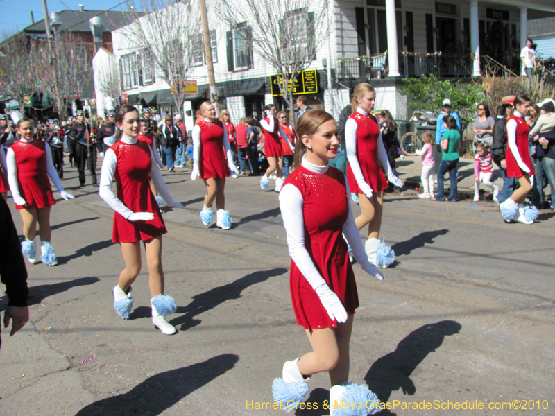 Krewe-of-Okeanos-2010-Mardi-Gras-New-Orleans-0402