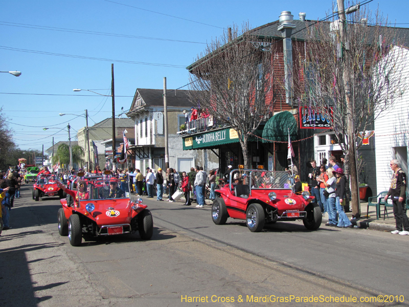 Krewe-of-Okeanos-2010-Mardi-Gras-New-Orleans-0415