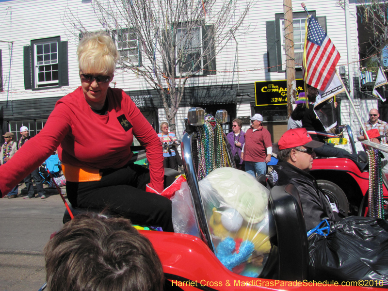Krewe-of-Okeanos-2010-Mardi-Gras-New-Orleans-0418