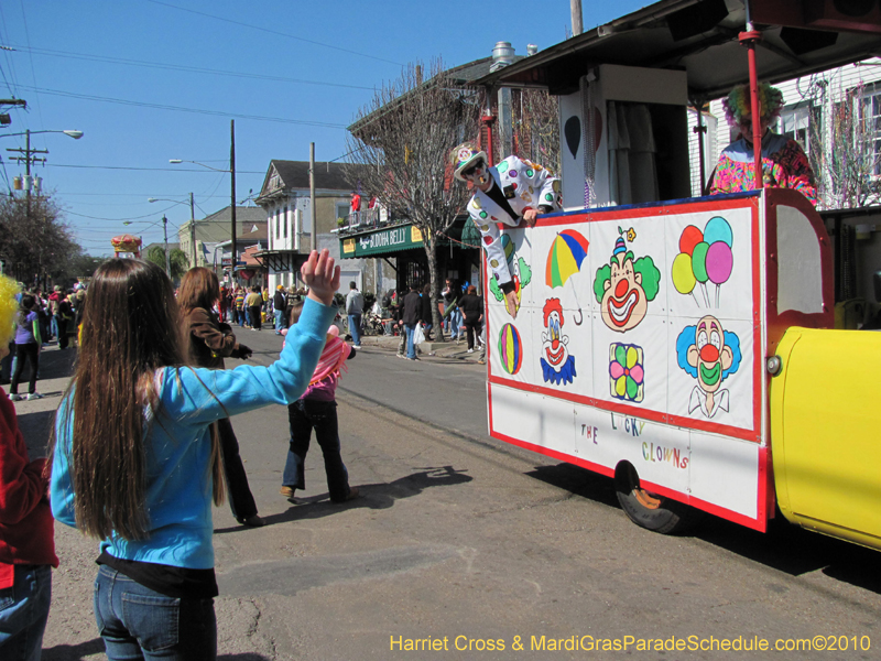 Krewe-of-Okeanos-2010-Mardi-Gras-New-Orleans-0422