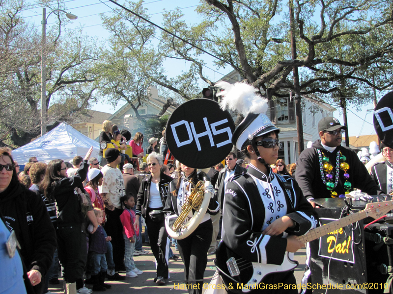 Krewe-of-Okeanos-2010-Mardi-Gras-New-Orleans-0439