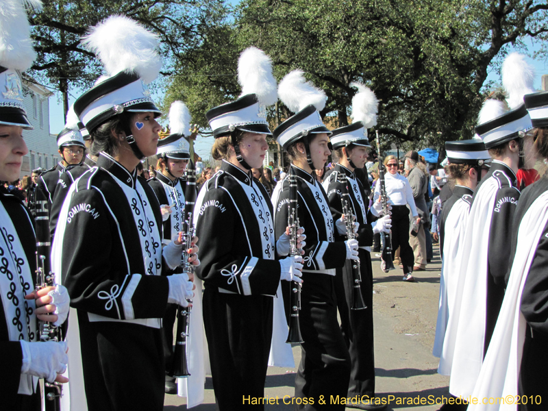 Krewe-of-Okeanos-2010-Mardi-Gras-New-Orleans-0440