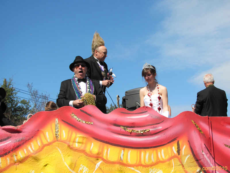 Krewe-of-Okeanos-2010-Mardi-Gras-New-Orleans-0447