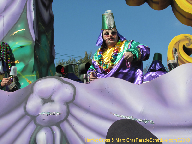 Krewe-of-Okeanos-2010-Mardi-Gras-New-Orleans-0449