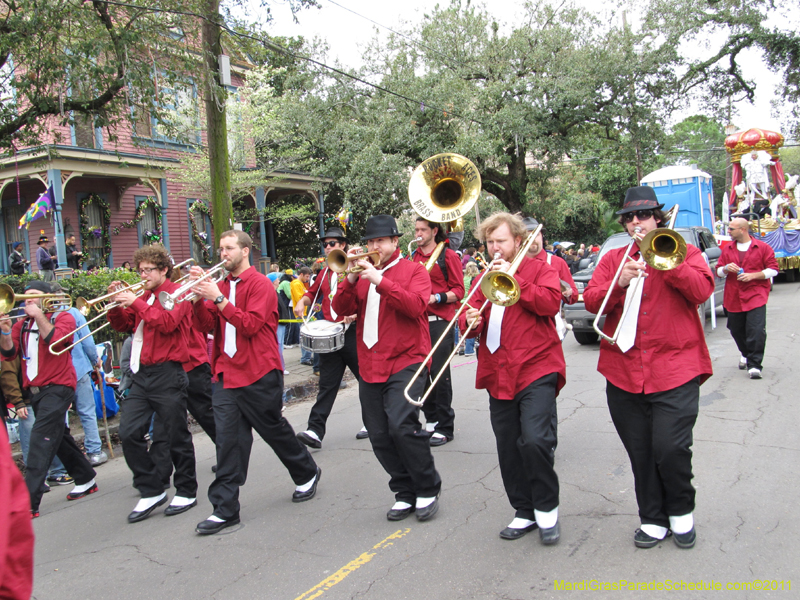 Krewe-of-Okeanos-2011-0038