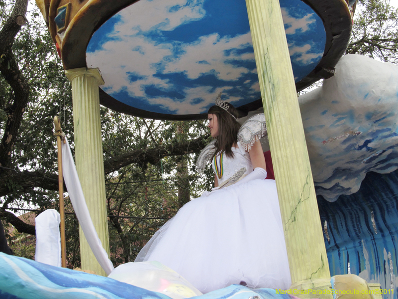 Krewe-of-Okeanos-2011-0048