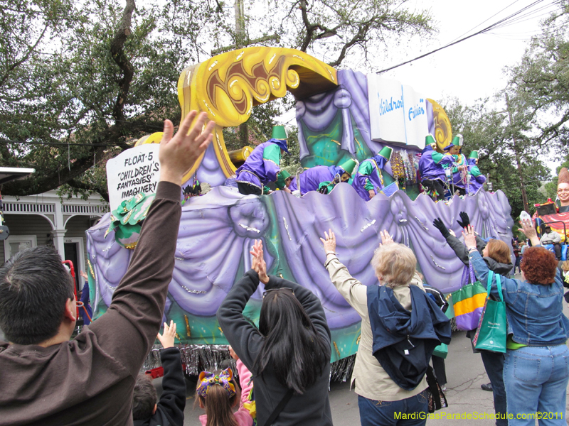 Krewe-of-Okeanos-2011-0051