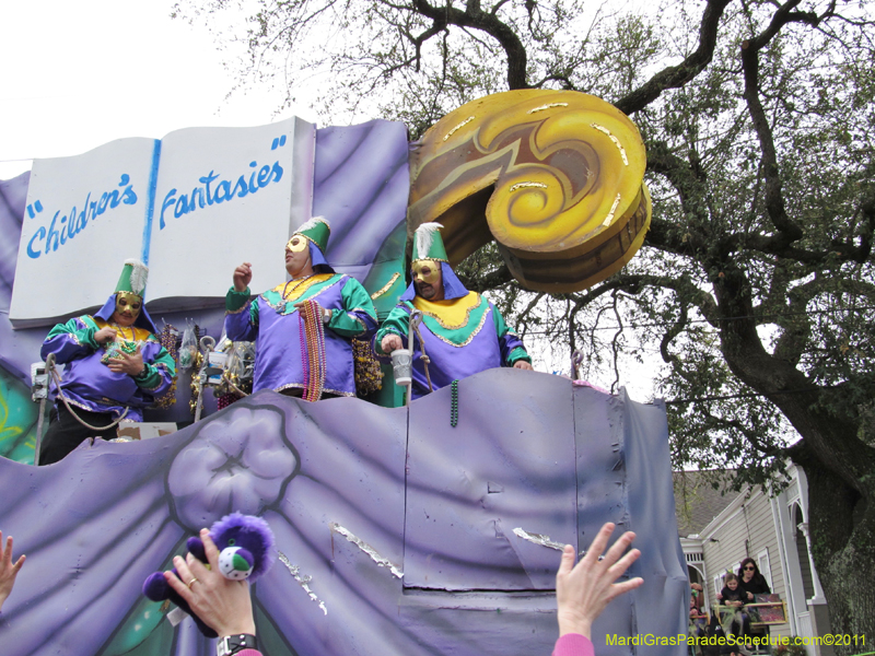 Krewe-of-Okeanos-2011-0055