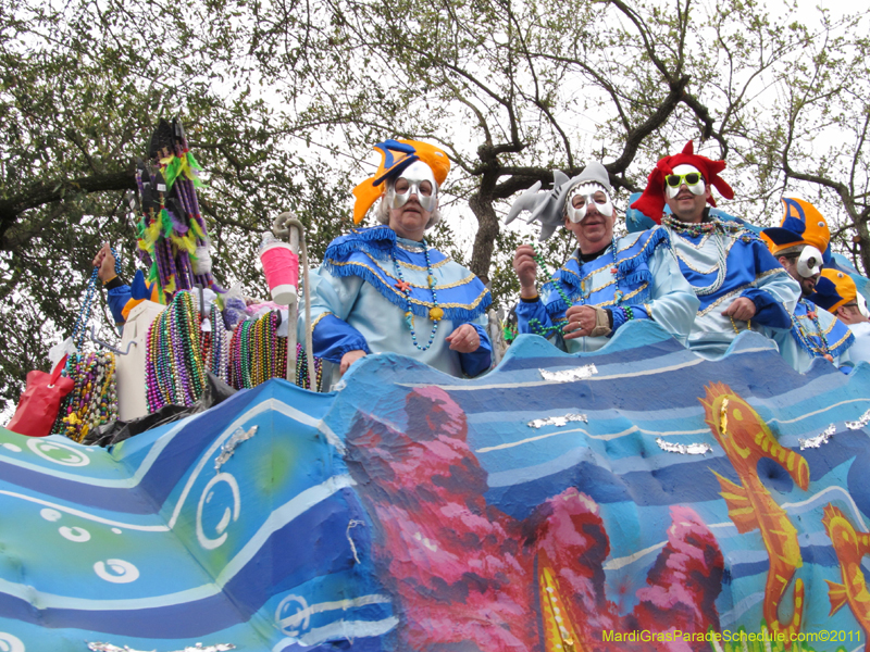 Krewe-of-Okeanos-2011-0065