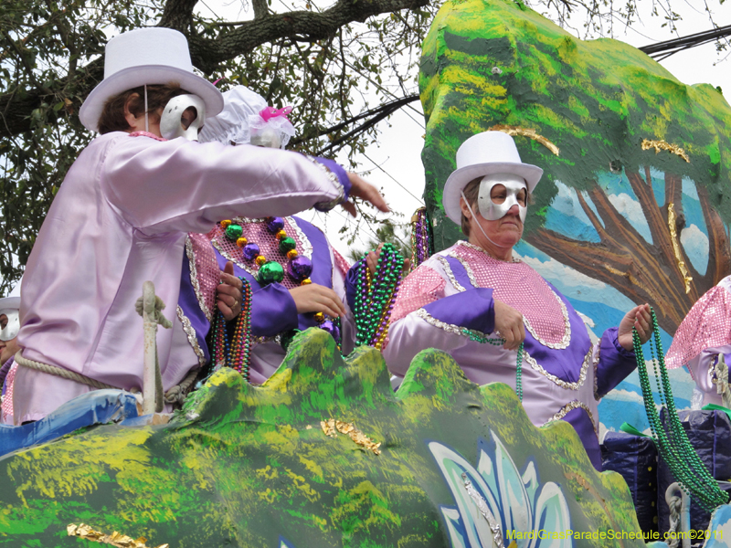 Krewe-of-Okeanos-2011-0076