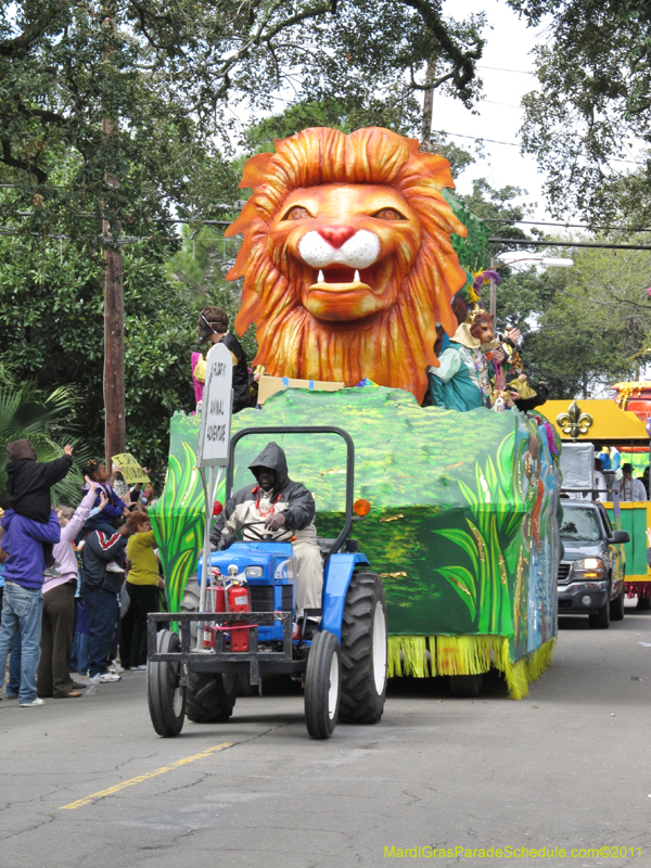 Krewe-of-Okeanos-2011-0084