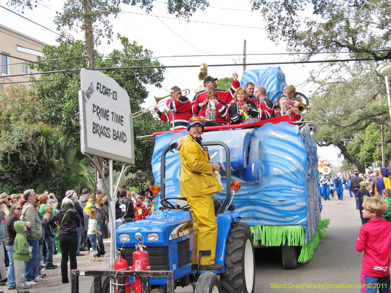 Krewe-of-Okeanos-2011-0091