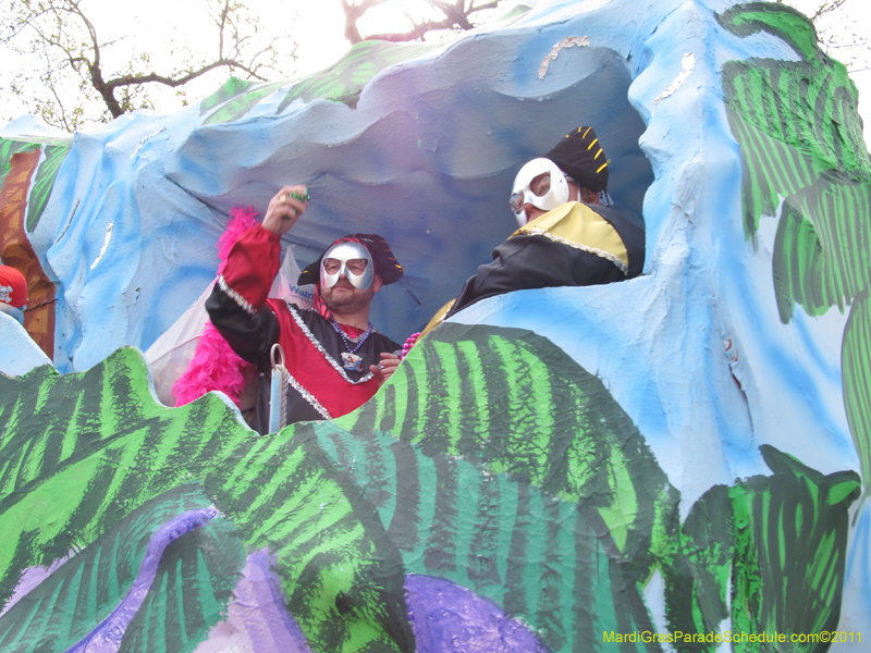 Krewe-of-Okeanos-2011-0108