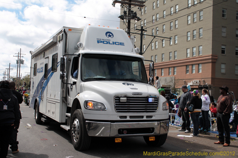 Krewe-of-Okeanos-2012-0056