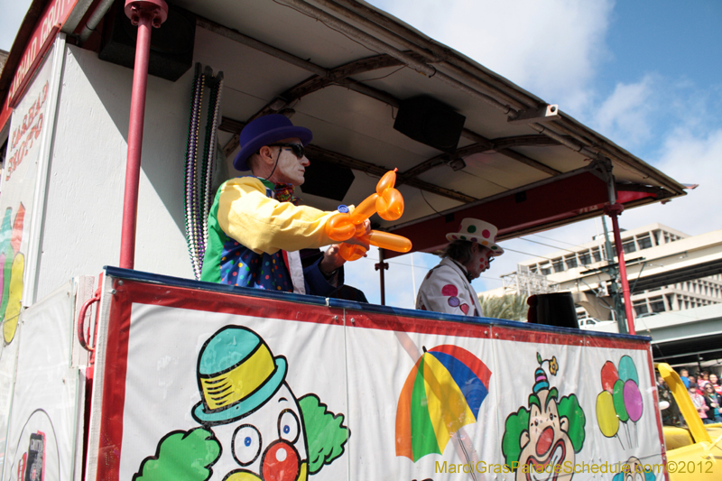 Krewe-of-Okeanos-2012-0065