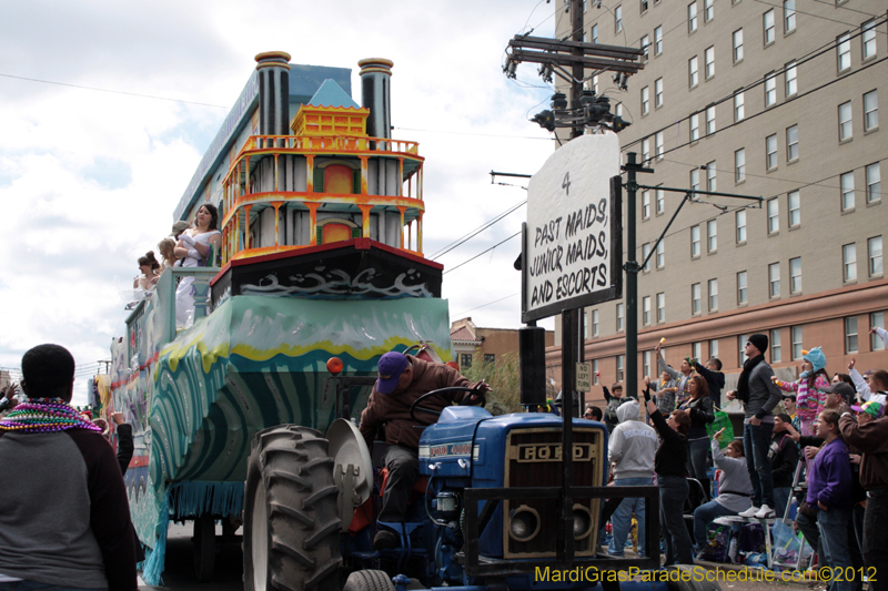 Krewe-of-Okeanos-2012-0087