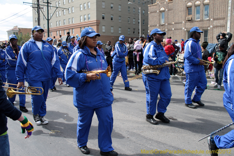 Krewe-of-Okeanos-2012-0097