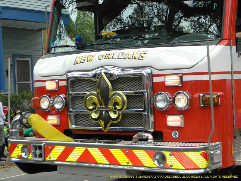 Krewe-of-Okeanos-2013-1070