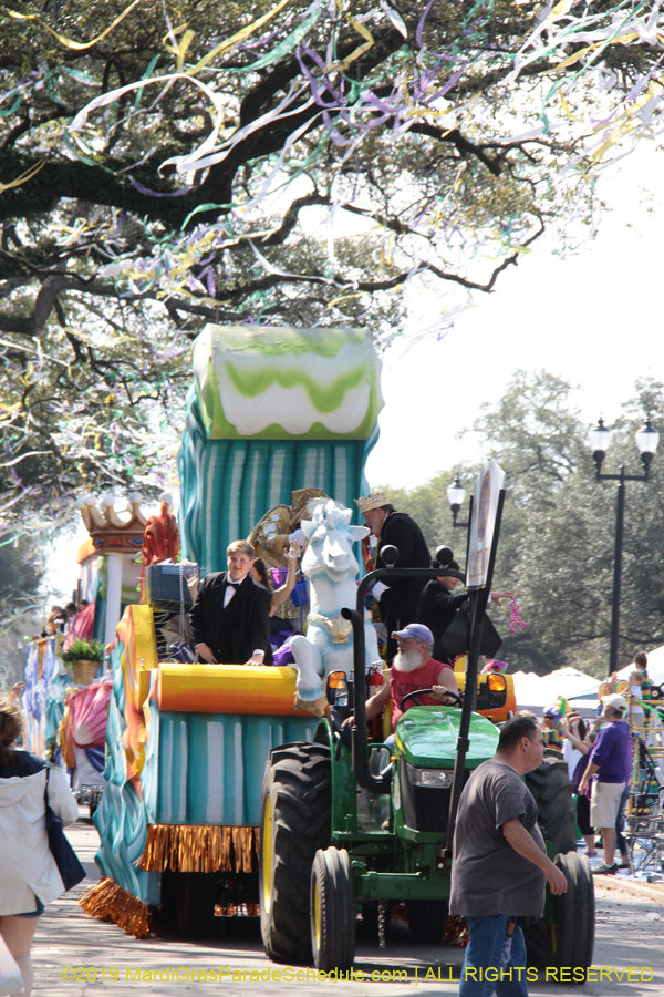 Krewe-of-Okeanos-2019-007952