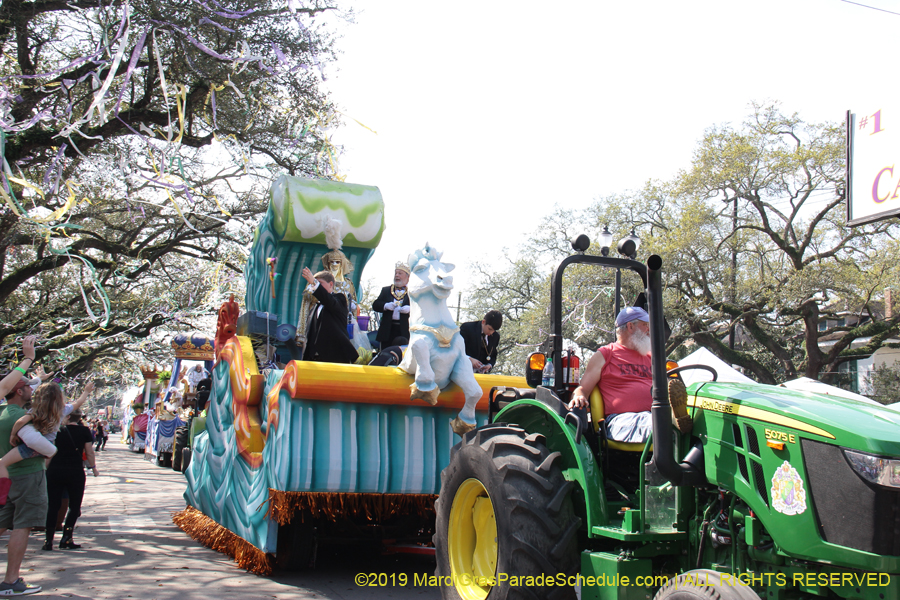 Krewe-of-Okeanos-2019-007953