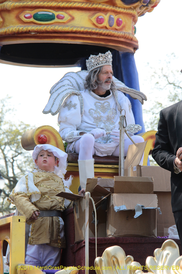 Krewe-of-Okeanos-2019-007957