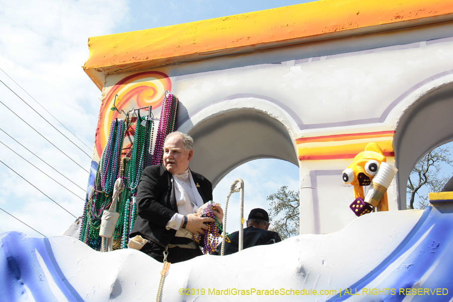 Krewe-of-Okeanos-2019-007965