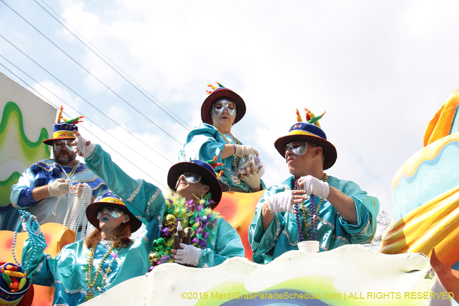 Krewe-of-Okeanos-2019-007982