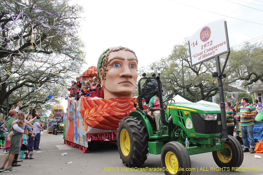 Krewe-of-Okeanos-2019-008009