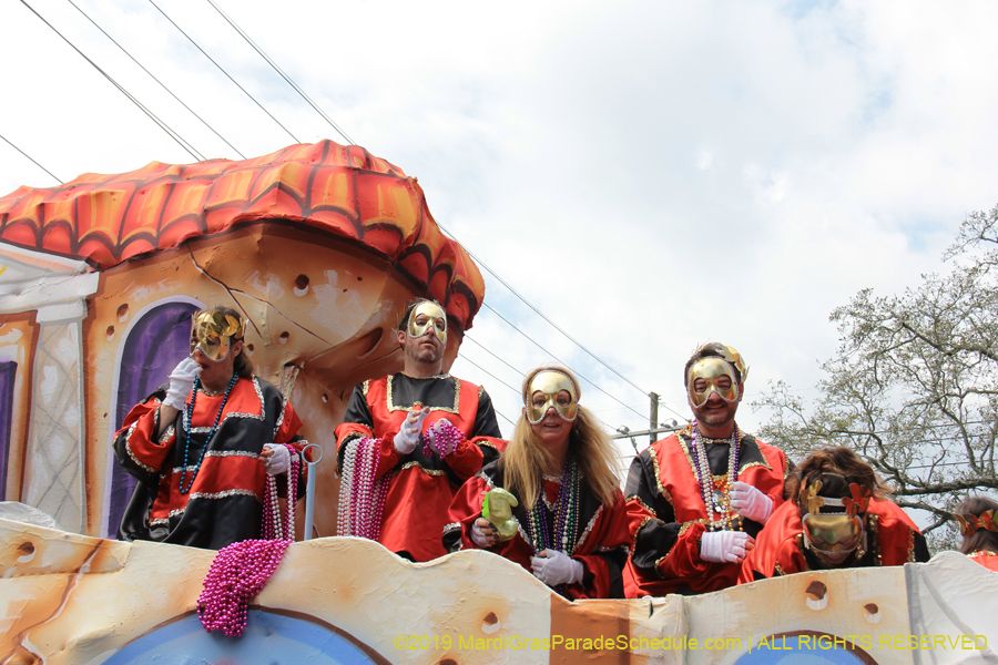 Krewe-of-Okeanos-2019-008011