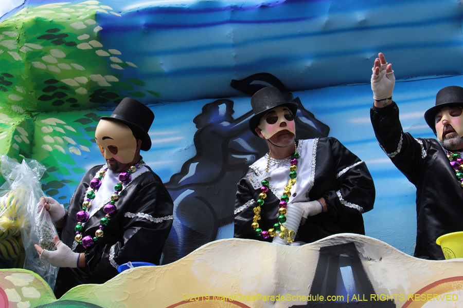 Krewe-of-Okeanos-2019-008035